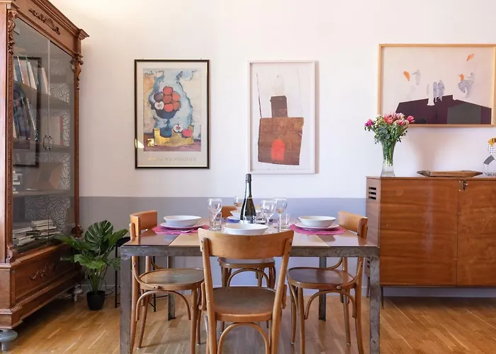 Rome As You Feel - Vittorio Colorful Design Apartment